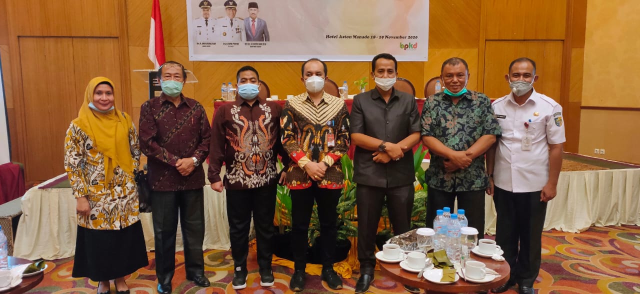 Banggar DPRD Bolmut Mengikuti Bimtek SIPD