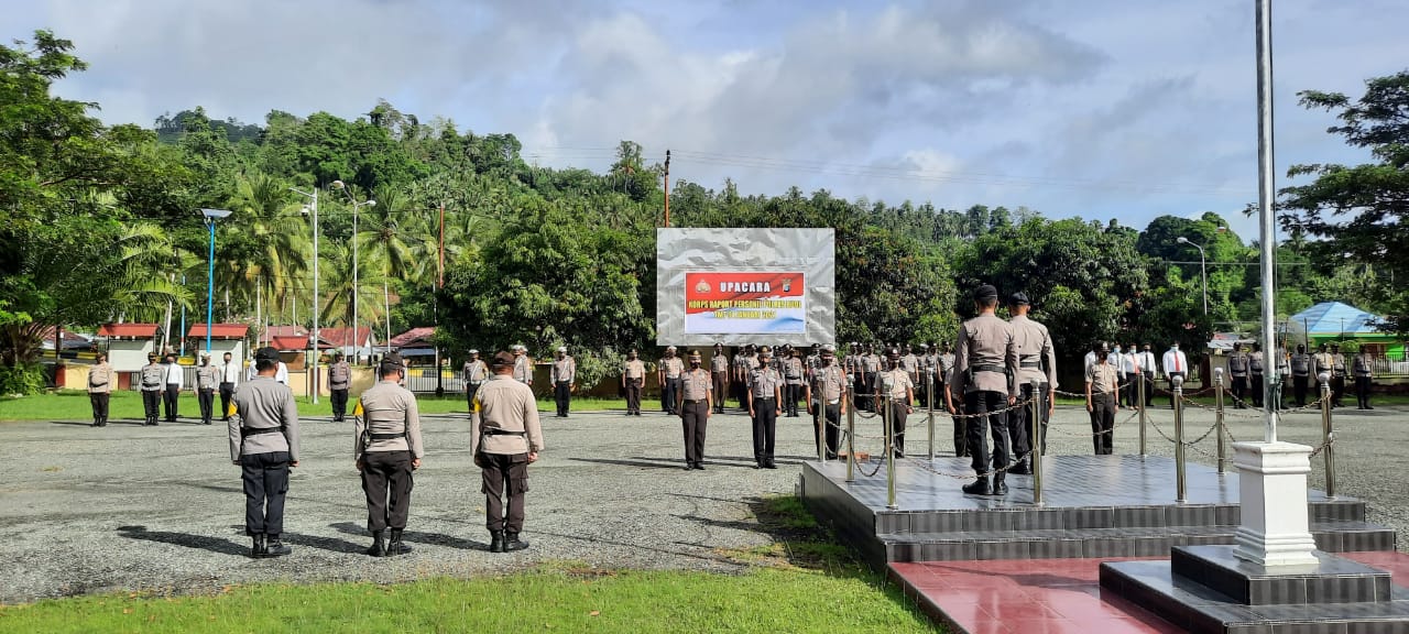 Kapolres Buol Pimpin Upacara Korps Raport 38 Personilnya