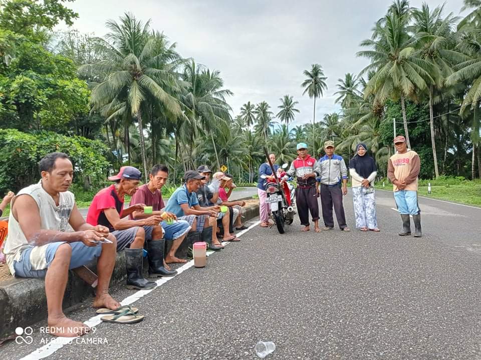 Pemdes Kuala Utara Ajak Warga Gotong Royong