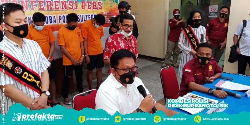 Polda Sulteng Hadirkan Interpreter Saat Konferensi Pers