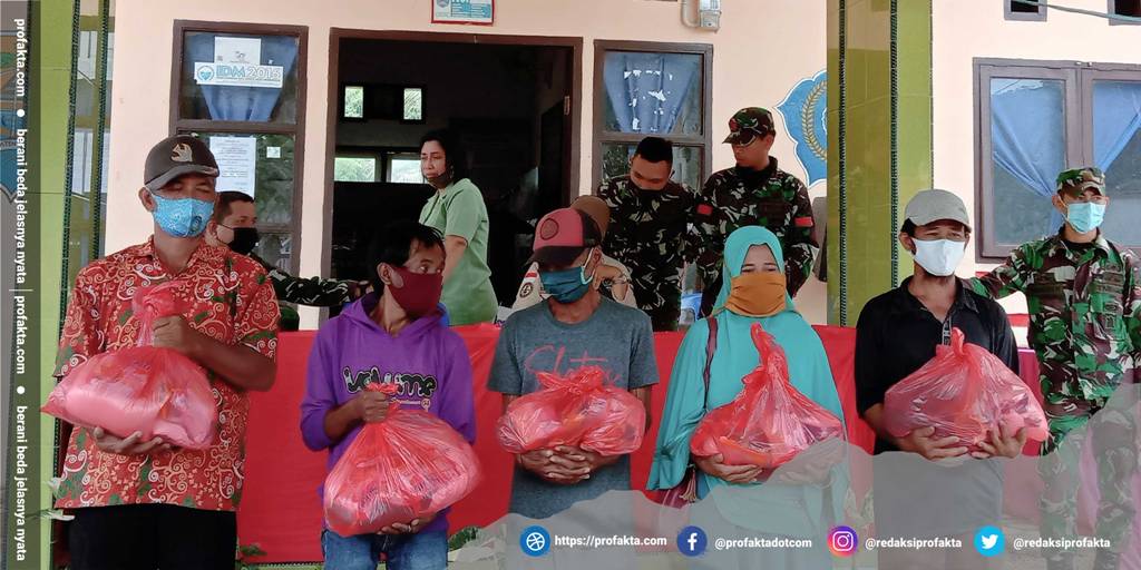 Ta Sakka Kali ini Menjadi Penerima Sembako Program TMMD Ke-110 Kodim 1305/BT